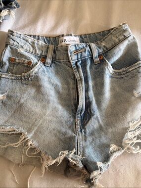 Zara Light Blue Distressed Frayed Denim Shorts